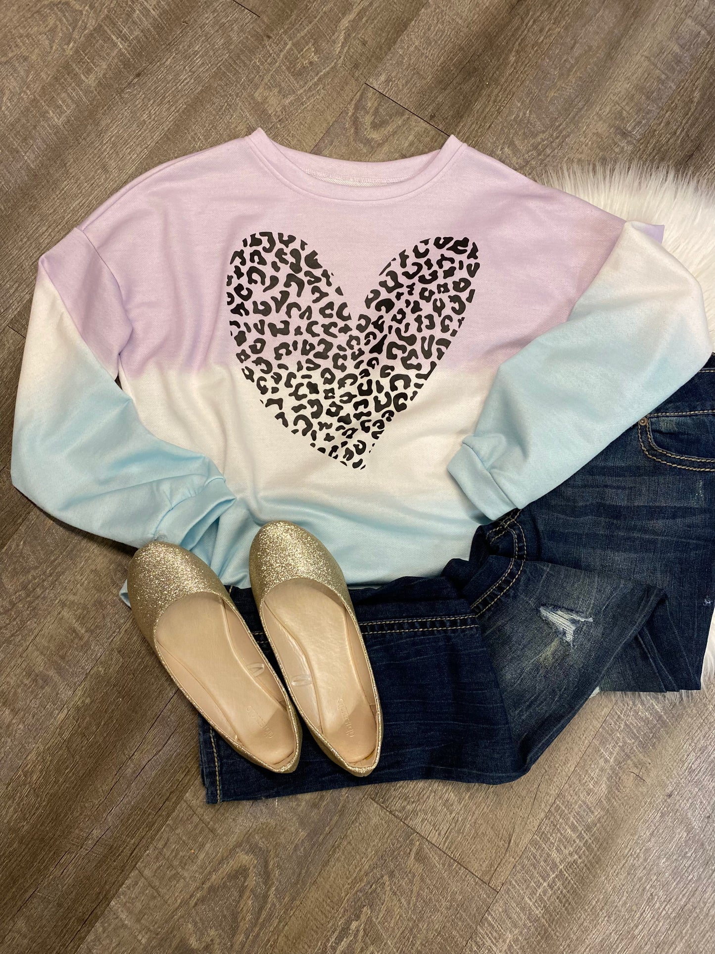 Ombre leopard Heart size Small sweatshirt pull over sweater