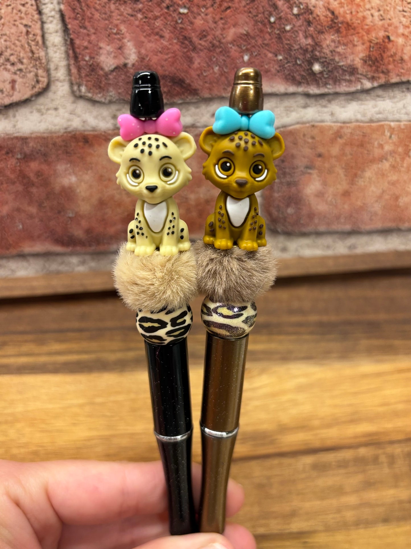 3D Leopard silicone beaded ballpoint ink pen